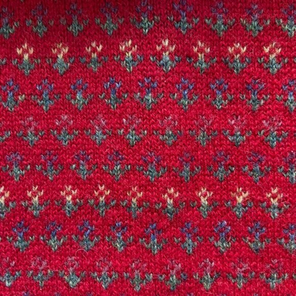 💐 Laura Ashley, Vintage Little Red Riding Hood Floral Wool Knit Jumper - Picture 6 of 16